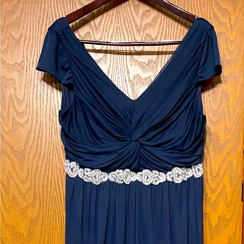David’s bridal 18w navy dress